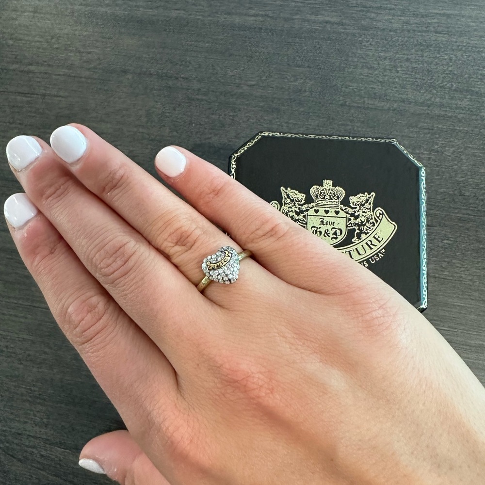 Juicy Couture Heart Ring